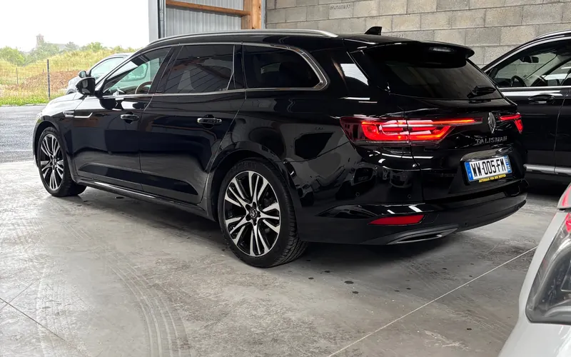 Renault Talisman Initiale Paris noire importée d'Allemagne par TD Importation